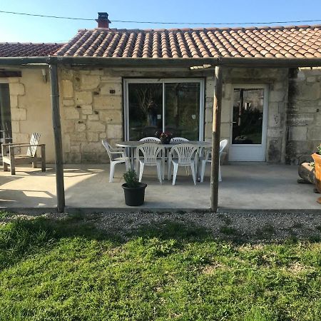 Mazet En Camargue Villa Arles Exterior foto